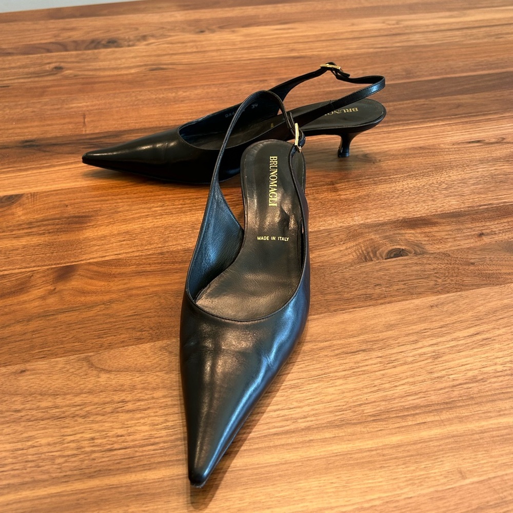 Bruno Magli Leather Slingback Kitten Heel, Size 8.5 (Size 39)